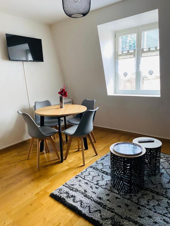 Au Pied De La Cathedrale Apartment กอลมาร์ ภายนอก รูปภาพ